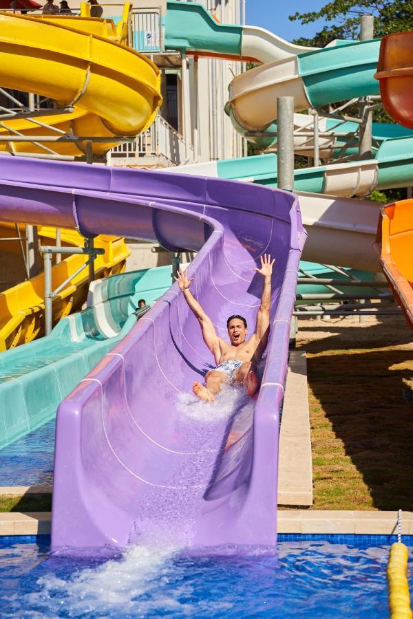 Gran Evenia Bijao Hotel Santa Clara  Exterior photo A water slide